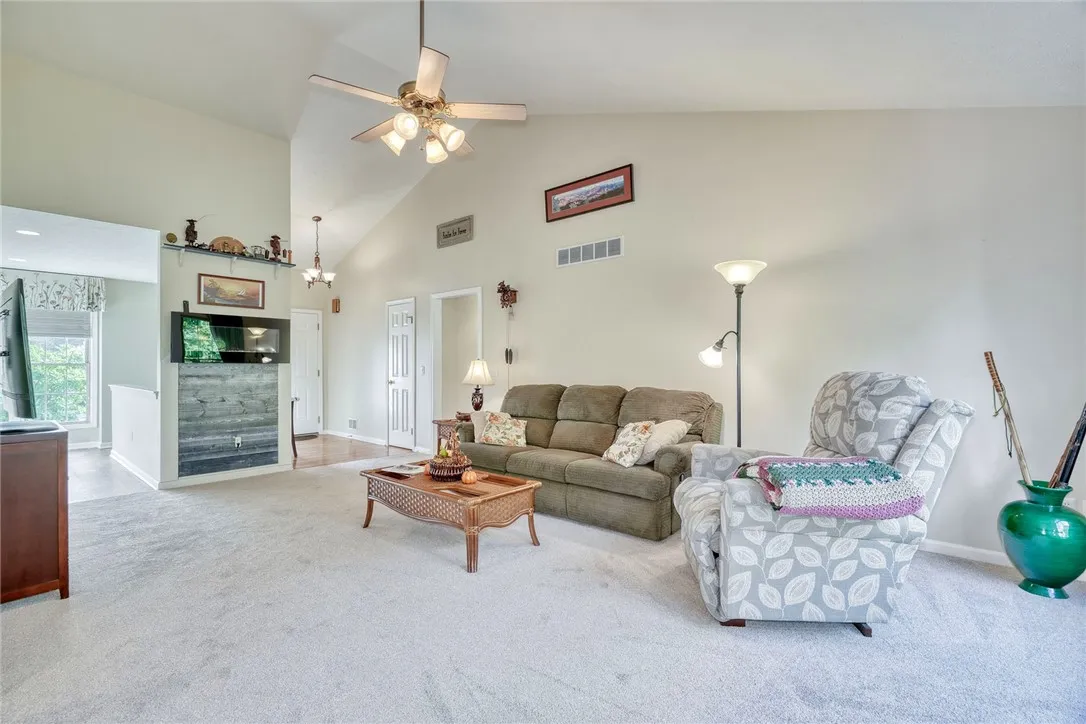 1151 Twin Leaf Terrace, Webster, New York 14580, Webster, New York 14580, 3 Bedrooms Bedrooms, 6 Rooms Rooms,2 BathroomsBathrooms,Residential,For Sale,1151 Twin Leaf Terrace, Webster, New York 14580,0,R1637686