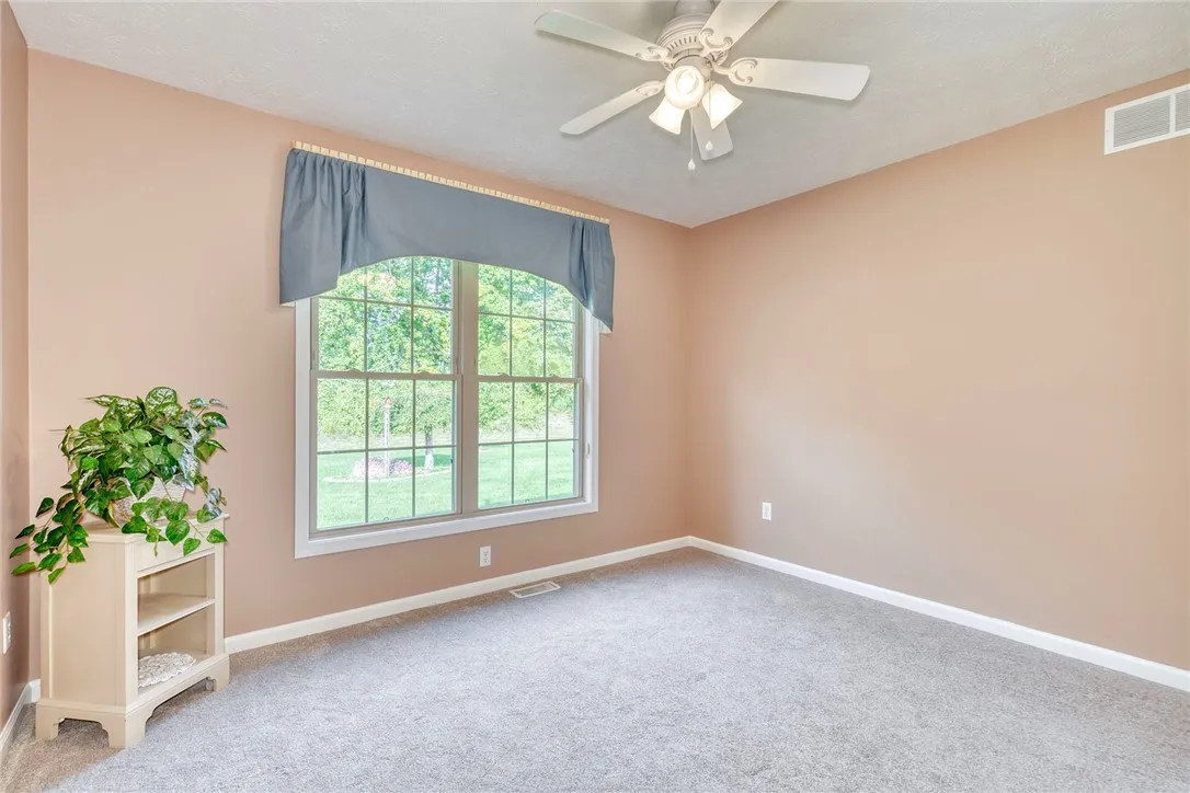 1151 Twin Leaf Terrace, Webster, New York 14580, Webster, New York 14580, 3 Bedrooms Bedrooms, 6 Rooms Rooms,2 BathroomsBathrooms,Residential,For Sale,1151 Twin Leaf Terrace, Webster, New York 14580,0,R1637686