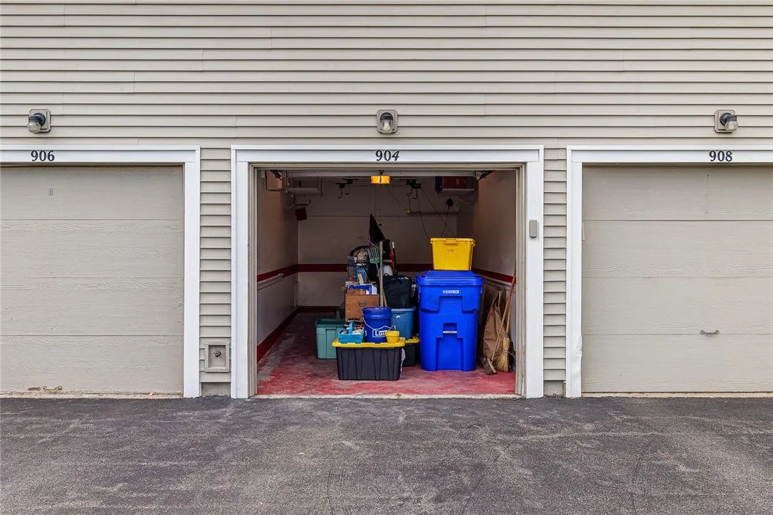 904 Eastbrooke Lane, Brighton, New York 14618, Brighton, New York 14618, 2 Bedrooms Bedrooms, 9 Rooms Rooms,1 BathroomBathrooms,Residential,For Sale,904 Eastbrooke Lane, Brighton, New York 14618,0,R1638389