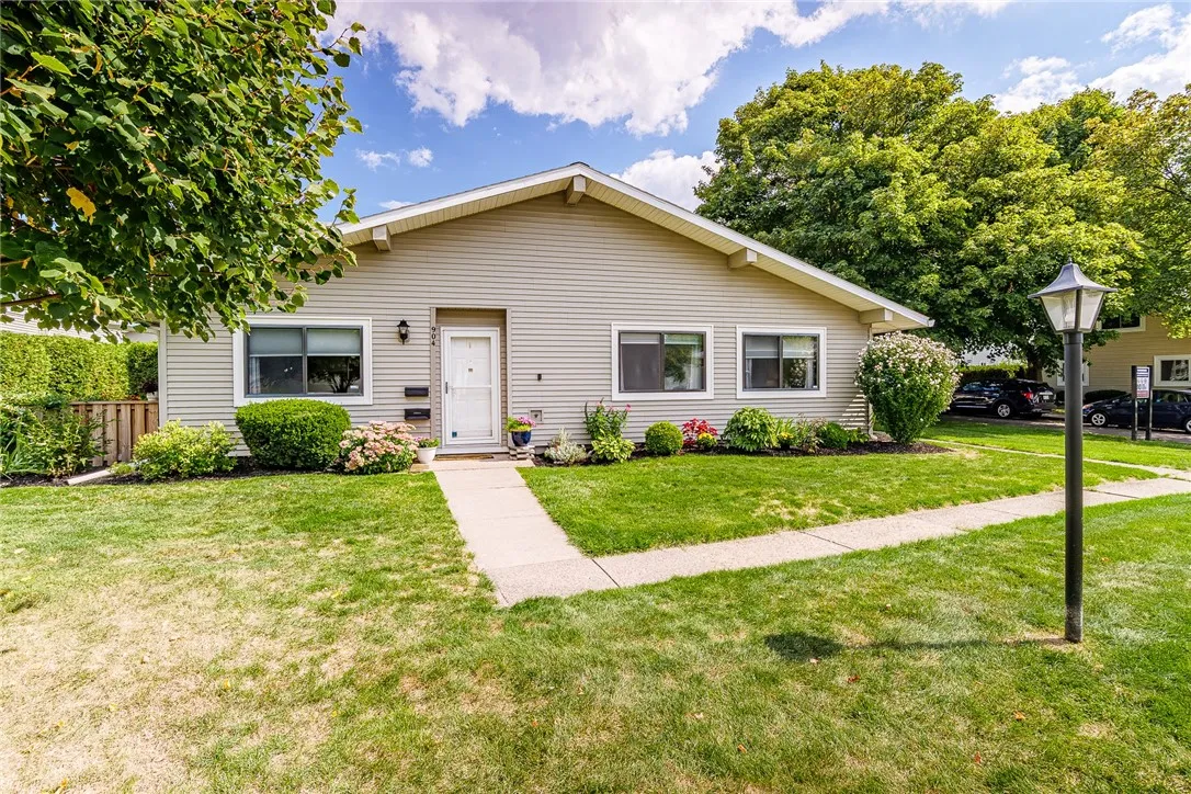 904 Eastbrooke Lane, Brighton, New York 14618, Brighton, New York 14618, 2 Bedrooms Bedrooms, 9 Rooms Rooms,1 BathroomBathrooms,Residential,For Sale,904 Eastbrooke Lane, Brighton, New York 14618,0,R1638389