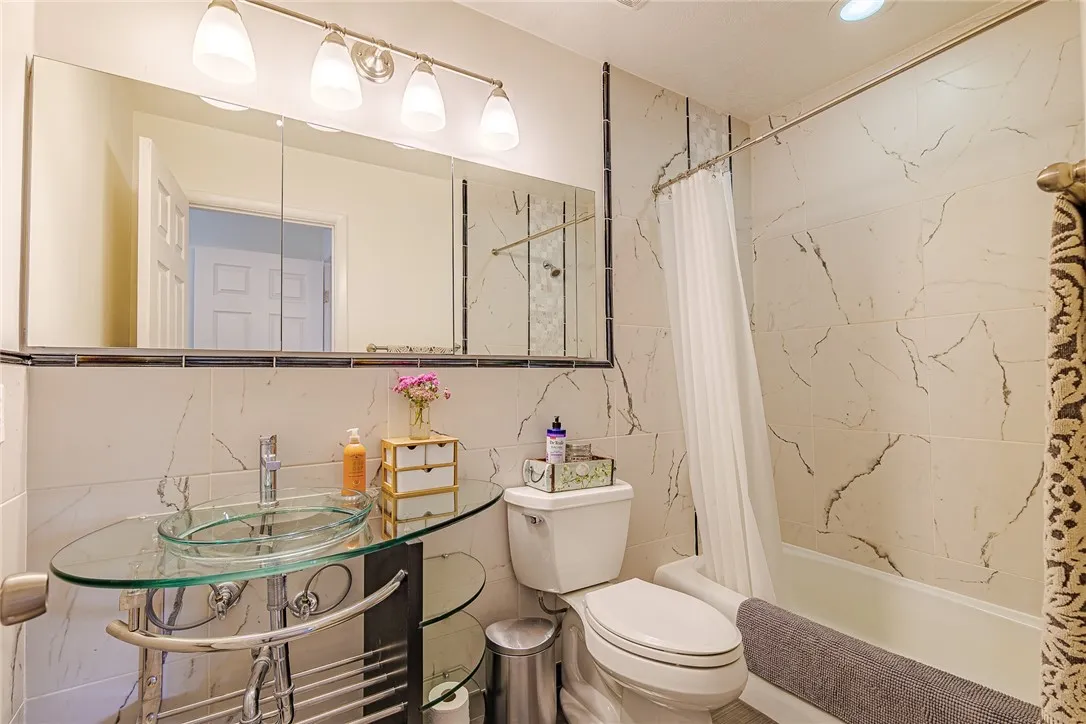 904 Eastbrooke Lane, Brighton, New York 14618, Brighton, New York 14618, 2 Bedrooms Bedrooms, 9 Rooms Rooms,1 BathroomBathrooms,Residential,For Sale,904 Eastbrooke Lane, Brighton, New York 14618,0,R1638389