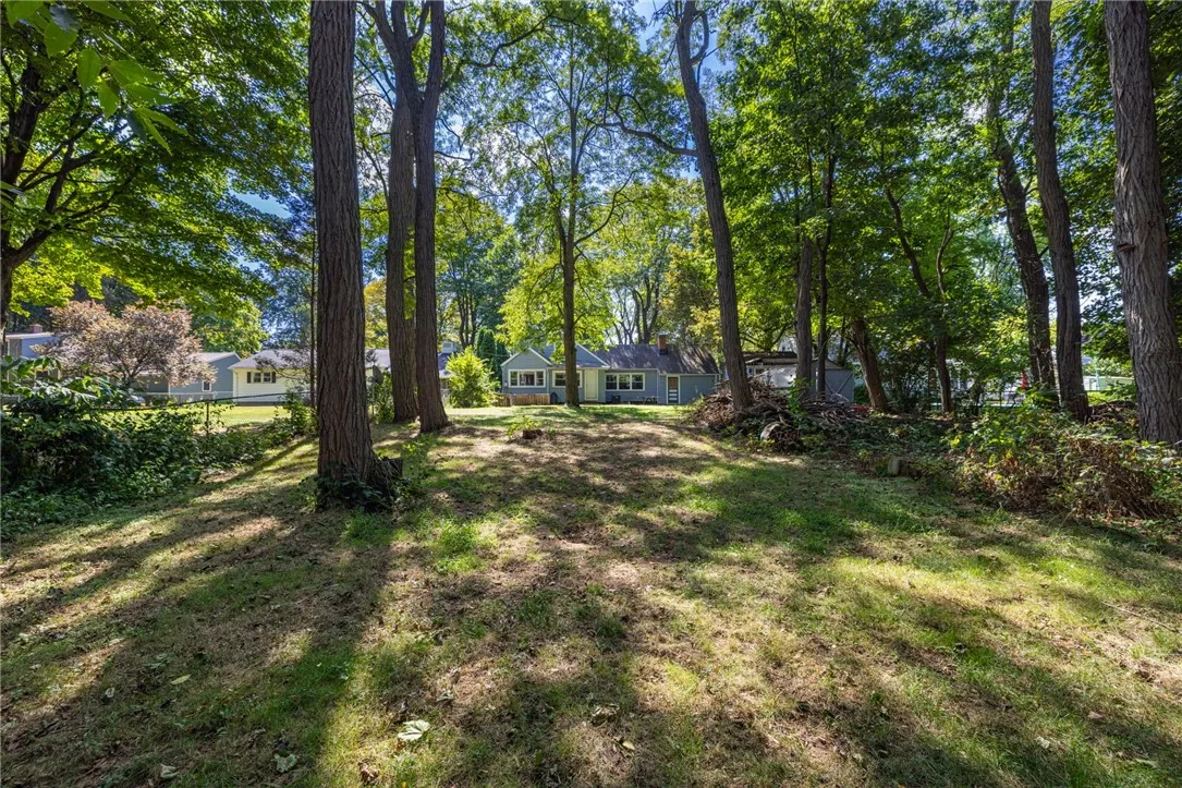 76 Creekwood Drive, Greece, New York 14626, Greece, New York 14626, 4 Bedrooms Bedrooms, 6 Rooms Rooms,2 BathroomsBathrooms,Residential,Closed,76 Creekwood Drive, Greece, New York 14626,0,R1637739