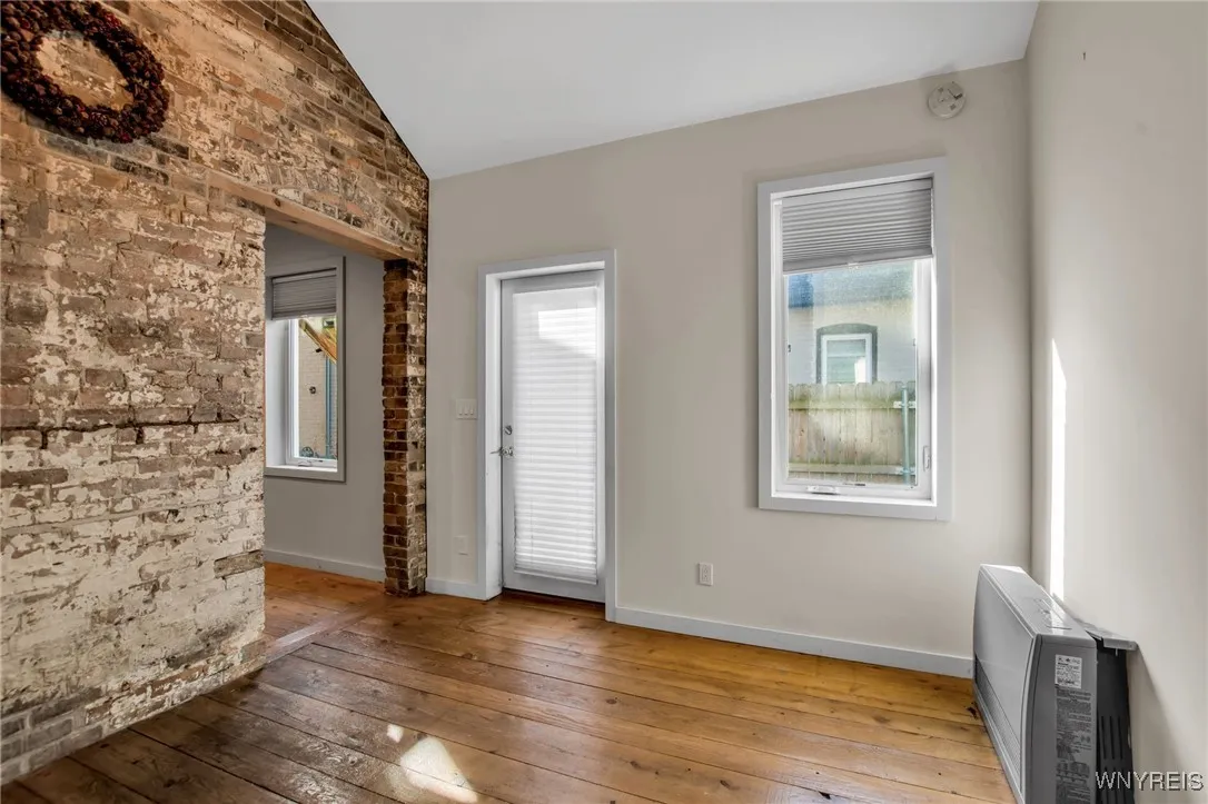 60 Elmwood Avenue, Buffalo, New York 14201, Buffalo, New York 14201, 2 Bedrooms Bedrooms, ,3 BathroomsBathrooms,Residential,For Sale,60 Elmwood Avenue, Buffalo, New York 14201,0,B1638695