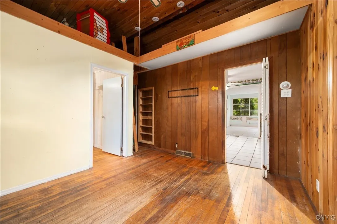 8228 Woods Highway, New Hartford, New York 13413, New Hartford, New York 13413, 4 Bedrooms Bedrooms, 7 Rooms Rooms,3 BathroomsBathrooms,Residential,For Sale,8228 Woods Highway, New Hartford, New York 13413,0,S1639027