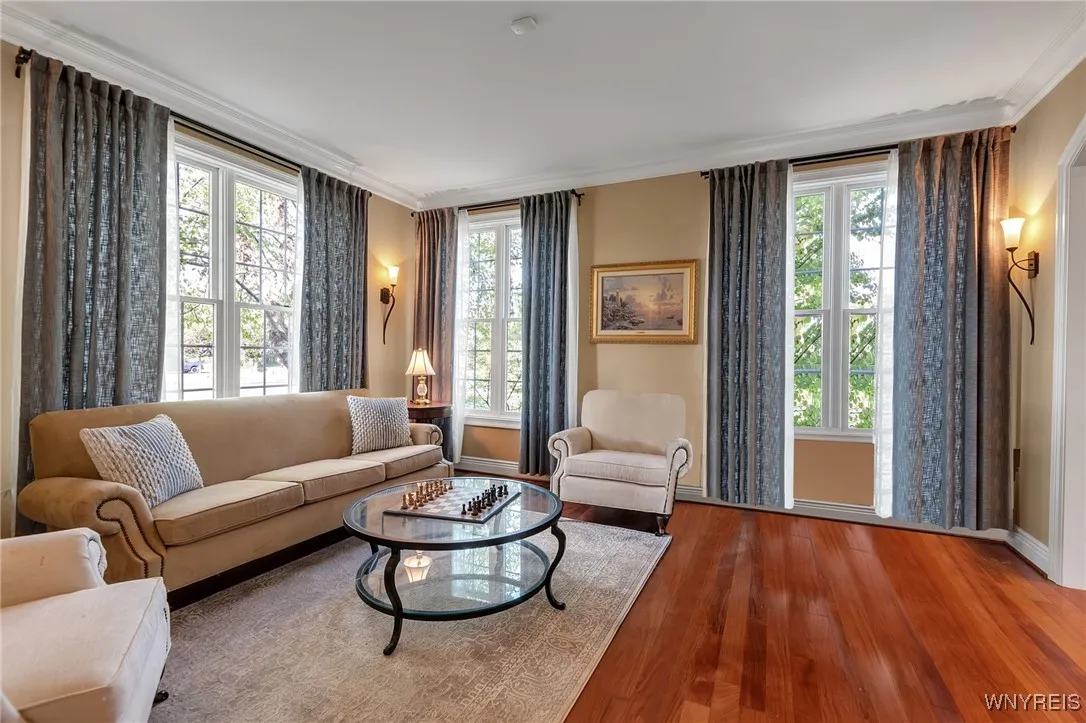 8925 Williams Court, Clarence, New York 14032, Clarence, New York 14032, 5 Bedrooms Bedrooms, 11 Rooms Rooms,3 BathroomsBathrooms,Residential,For Sale,8925 Williams Court, Clarence, New York 14032,0,B1638545