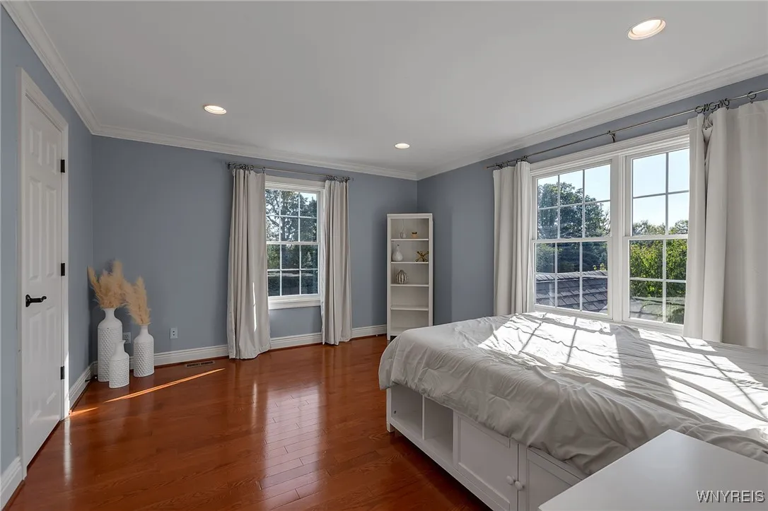 8925 Williams Court, Clarence, New York 14032, Clarence, New York 14032, 5 Bedrooms Bedrooms, 11 Rooms Rooms,3 BathroomsBathrooms,Residential,For Sale,8925 Williams Court, Clarence, New York 14032,0,B1638545