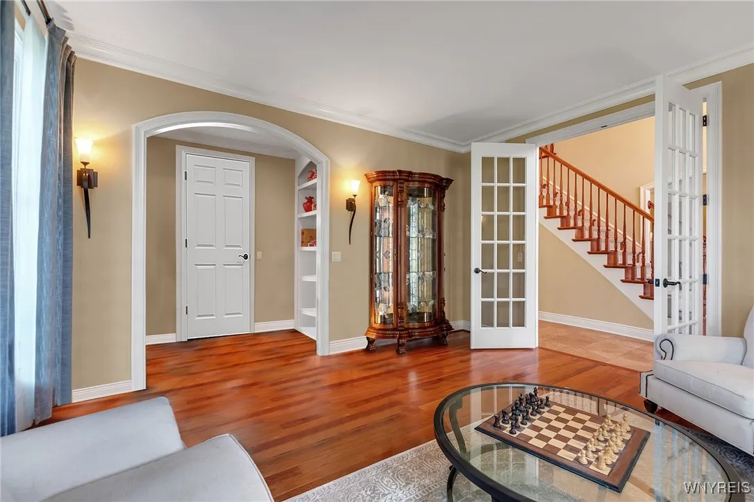 8925 Williams Court, Clarence, New York 14032, Clarence, New York 14032, 5 Bedrooms Bedrooms, 11 Rooms Rooms,3 BathroomsBathrooms,Residential,For Sale,8925 Williams Court, Clarence, New York 14032,0,B1638545