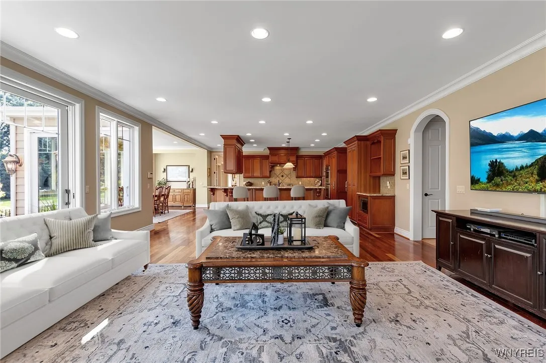 8925 Williams Court, Clarence, New York 14032, Clarence, New York 14032, 5 Bedrooms Bedrooms, 11 Rooms Rooms,3 BathroomsBathrooms,Residential,For Sale,8925 Williams Court, Clarence, New York 14032,0,B1638545