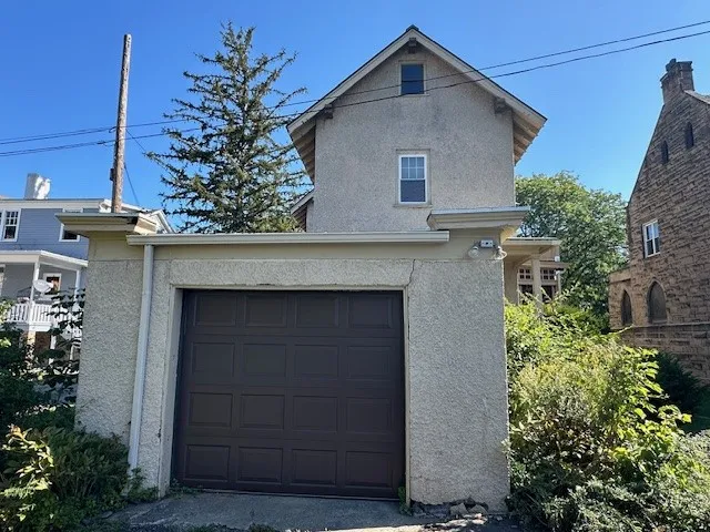 104 North Main Street, Canandaigua City, New York, Canandaigua City, New York 14424, 4 Bedrooms Bedrooms, 8 Rooms Rooms,2 BathroomsBathrooms,Residential,For Sale,104 North Main Street, Canandaigua City, New York ,0,R1638346