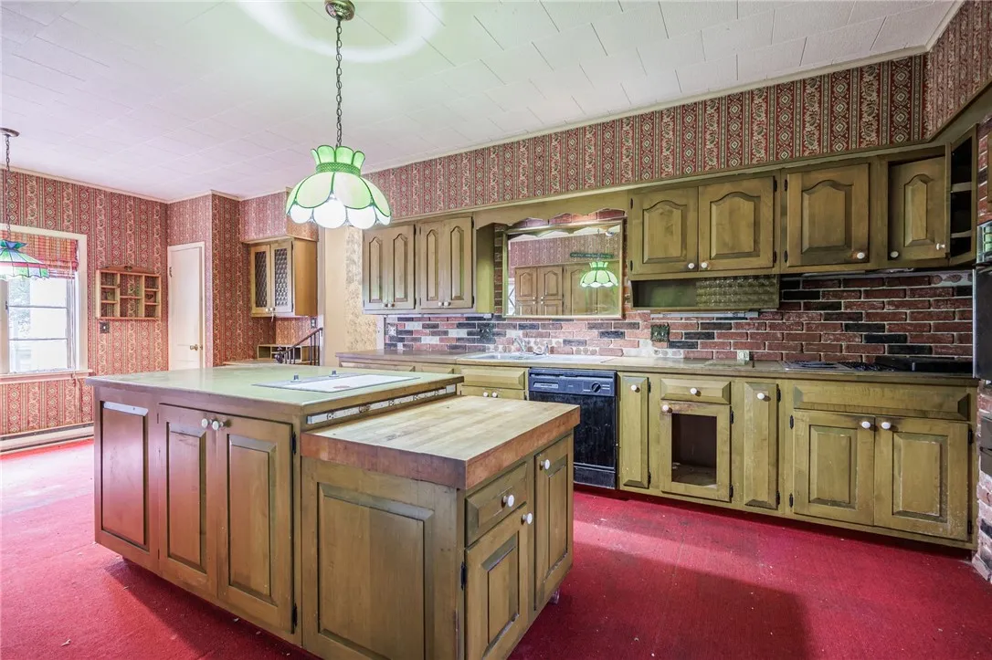 175 Cornwell Street, Milo, New York 14527, Milo, New York 14527, 5 Bedrooms Bedrooms, 11 Rooms Rooms,2 BathroomsBathrooms,Residential,Closed,175 Cornwell Street, Milo, New York 14527,0,R1638458