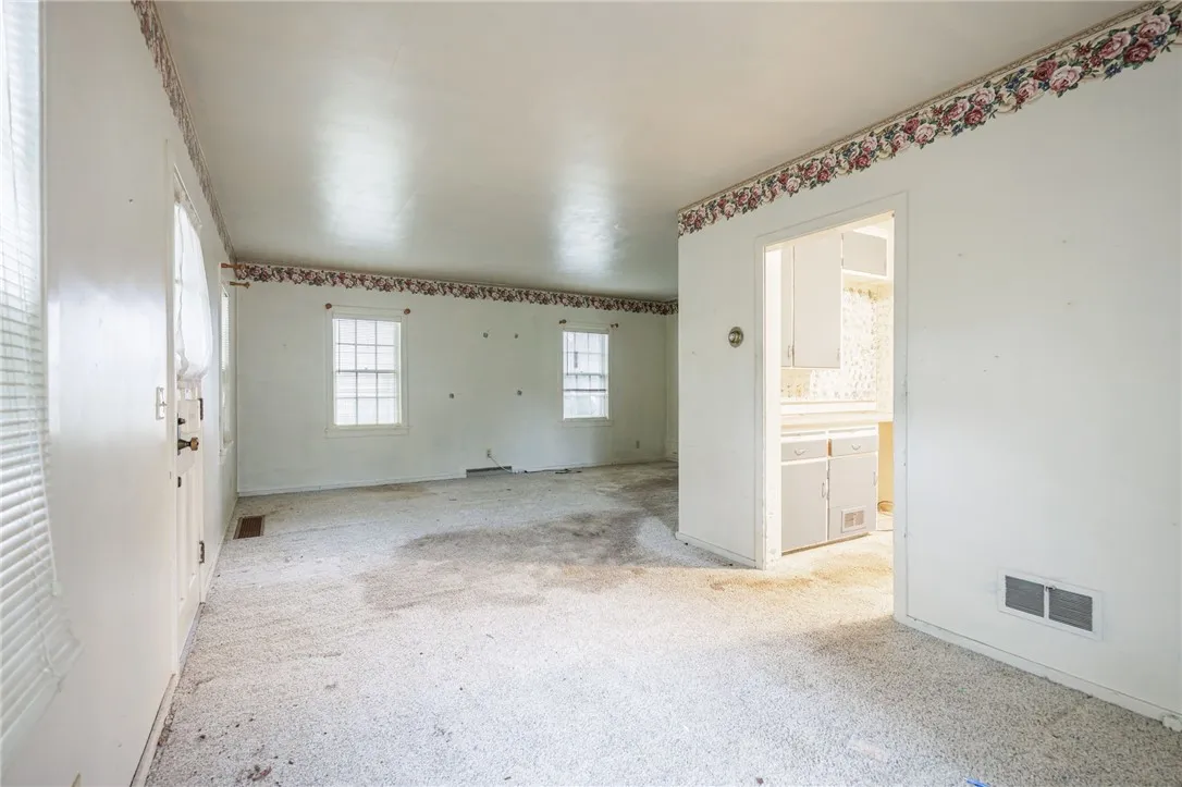 175 Cornwell Street, Milo, New York 14527, Milo, New York 14527, 5 Bedrooms Bedrooms, 11 Rooms Rooms,2 BathroomsBathrooms,Residential,Closed,175 Cornwell Street, Milo, New York 14527,0,R1638458