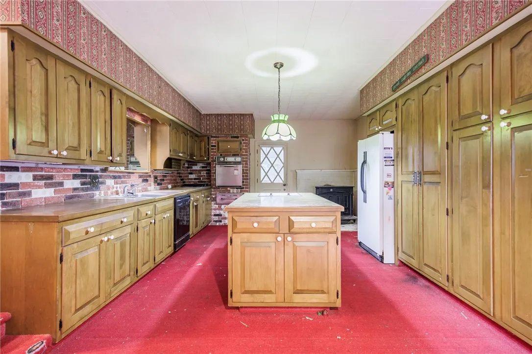 175 Cornwell Street, Milo, New York 14527, Milo, New York 14527, 5 Bedrooms Bedrooms, 11 Rooms Rooms,2 BathroomsBathrooms,Residential,Closed,175 Cornwell Street, Milo, New York 14527,0,R1638458