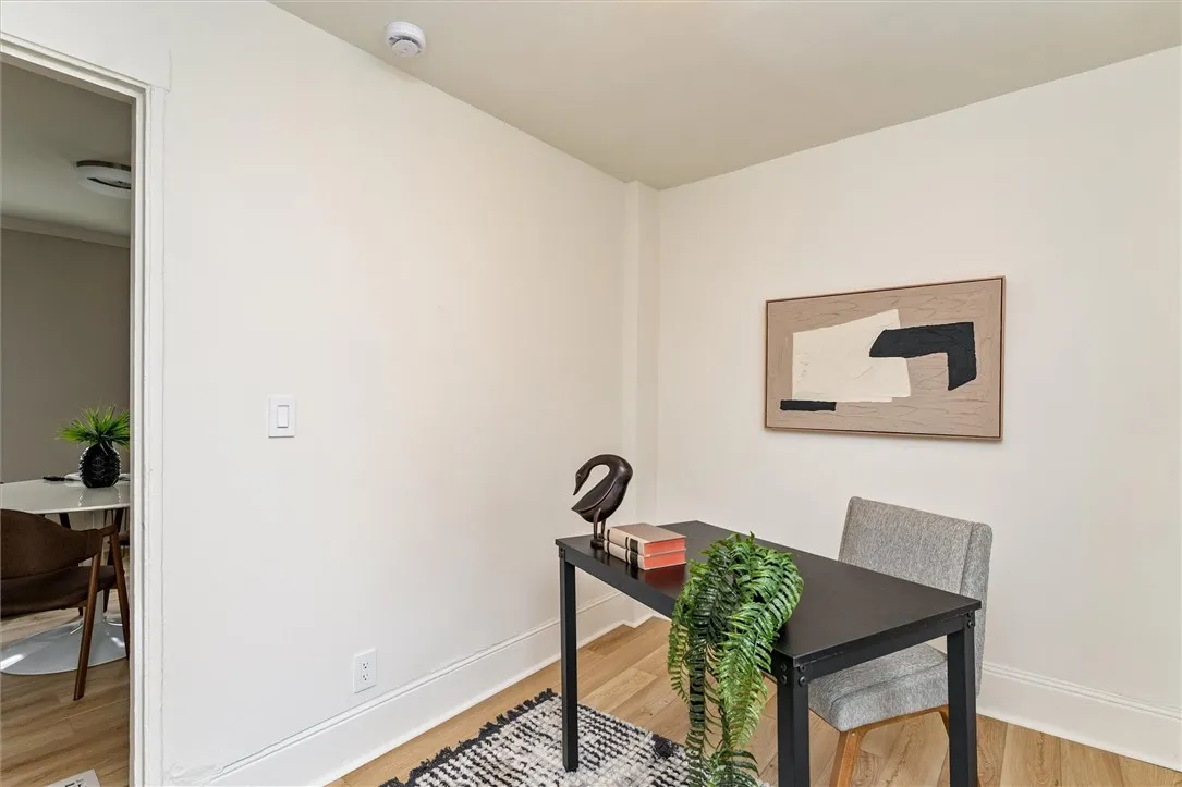 38 Hamilton Street, Rochester, New York 14620, Rochester, New York 14620, 3 Bedrooms Bedrooms, 6 Rooms Rooms,1 BathroomBathrooms,Residential,For Sale,38 Hamilton Street, Rochester, New York 14620,0,R1638722