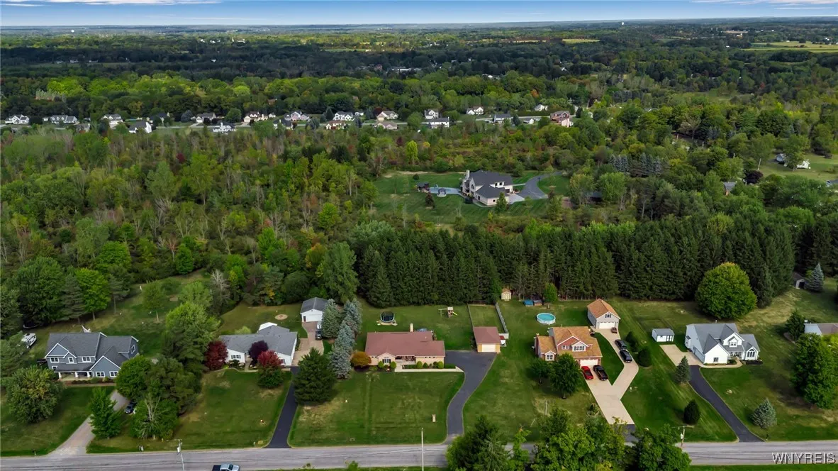 11514 Stolle Road, Marilla, New York 14052, Marilla, New York 14052, 3 Bedrooms Bedrooms, 8 Rooms Rooms,2 BathroomsBathrooms,Residential,For Sale,11514 Stolle Road, Marilla, New York 14052,0,B1637347