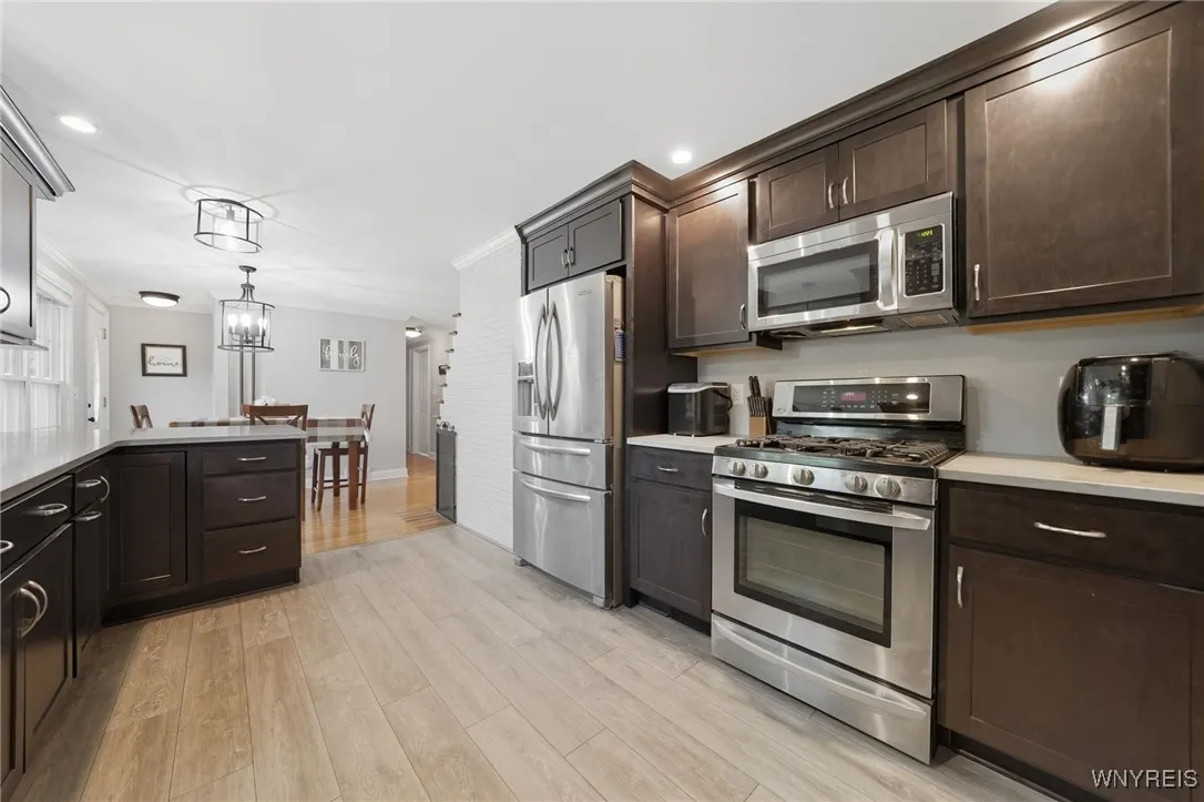 144 Lafayette Boulevard, Amherst, New York 14221, Amherst, New York 14221, 3 Bedrooms Bedrooms, 7 Rooms Rooms,1 BathroomBathrooms,Residential,Closed,144 Lafayette Boulevard, Amherst, New York 14221,0,B1638993