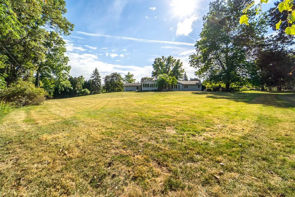 8 Framingham Ln Lane, Pittsford, New York 14534, Pittsford, New York 14534, 3 Bedrooms Bedrooms, 7 Rooms Rooms,2 BathroomsBathrooms,Residential,Closed,8 Framingham Ln Lane, Pittsford, New York 14534,0,R1638830