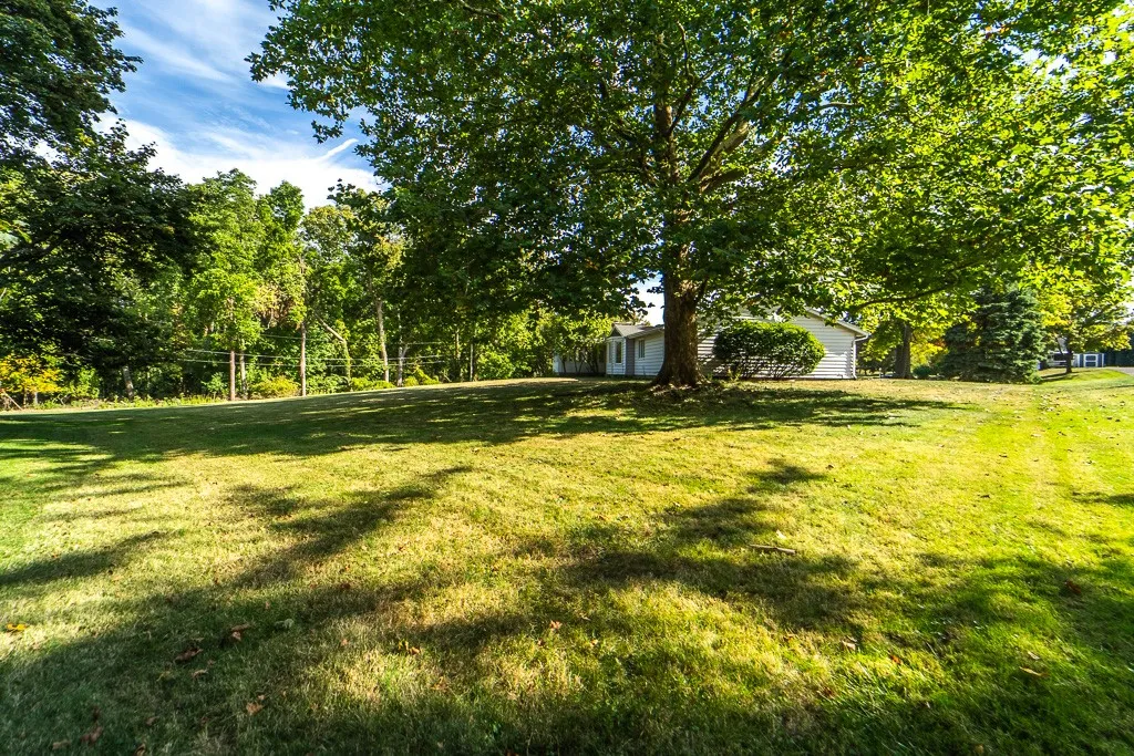 8 Framingham Ln Lane, Pittsford, New York 14534, Pittsford, New York 14534, 3 Bedrooms Bedrooms, 7 Rooms Rooms,2 BathroomsBathrooms,Residential,Closed,8 Framingham Ln Lane, Pittsford, New York 14534,0,R1638830