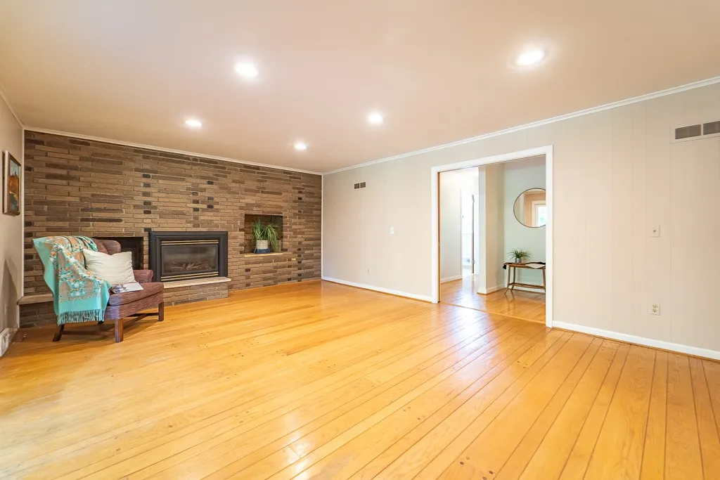 Envision snuggling in front of the gas fireplace on cooler autmn nights.