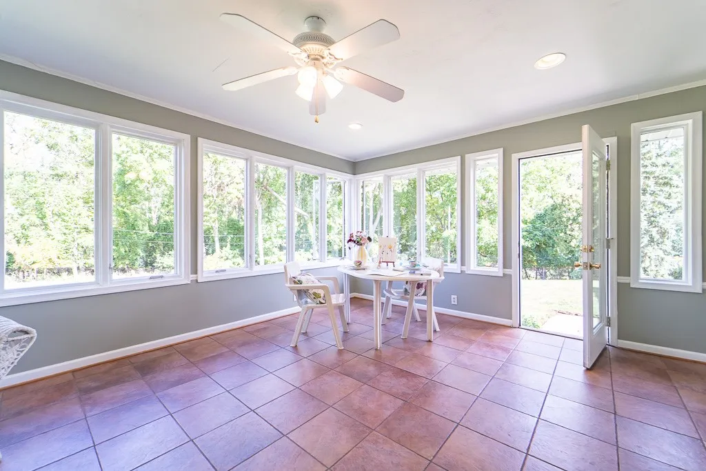 8 Framingham Ln Lane, Pittsford, New York 14534, Pittsford, New York 14534, 3 Bedrooms Bedrooms, 7 Rooms Rooms,2 BathroomsBathrooms,Residential,Closed,8 Framingham Ln Lane, Pittsford, New York 14534,0,R1638830