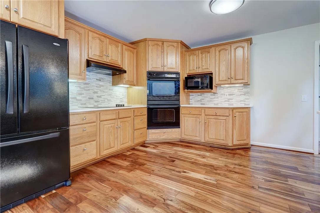 1847 Kennedy Road, Penfield, New York 14580, Penfield, New York 14580, 4 Bedrooms Bedrooms, 9 Rooms Rooms,2 BathroomsBathrooms,Residential,Closed,1847 Kennedy Road, Penfield, New York 14580,0,R1638933