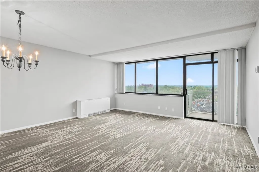 1088 Delaware Ave Avenue 9i, Buffalo, New York 142, Buffalo, New York 14209, 1 Bedroom Bedrooms, 3 Rooms Rooms,1 BathroomBathrooms,Residential,For Sale,1088 Delaware Ave Avenue 9i, Buffalo, New York 142,0,B1638384