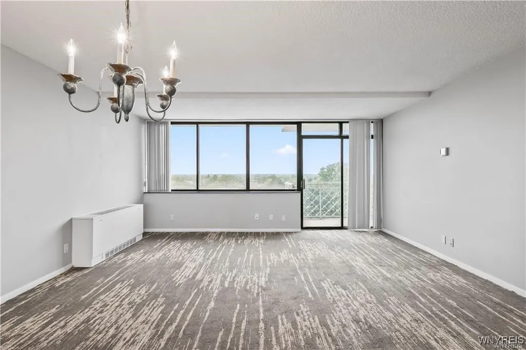 1088 Delaware Ave Avenue 9i, Buffalo, New York 142, Buffalo, New York 14209, 1 Bedroom Bedrooms, 3 Rooms Rooms,1 BathroomBathrooms,Residential,For Sale,1088 Delaware Ave Avenue 9i, Buffalo, New York 142,0,B1638384