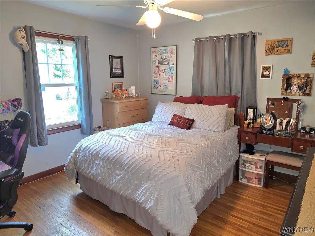 403 Springville Avenue, Amherst, New York 14226, Amherst, New York 14226, 4 Bedrooms Bedrooms, 10 Rooms Rooms,2 BathroomsBathrooms,Residential,Closed,403 Springville Avenue, Amherst, New York 14226,0,B1638978