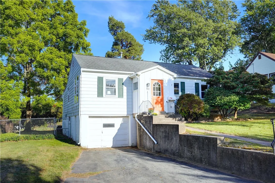 92 Coolidge Avenue, Ogden, New York 14559, Ogden, New York 14559, 3 Bedrooms Bedrooms, 6 Rooms Rooms,1 BathroomBathrooms,Residential,Closed,92 Coolidge Avenue, Ogden, New York 14559,0,R1636882