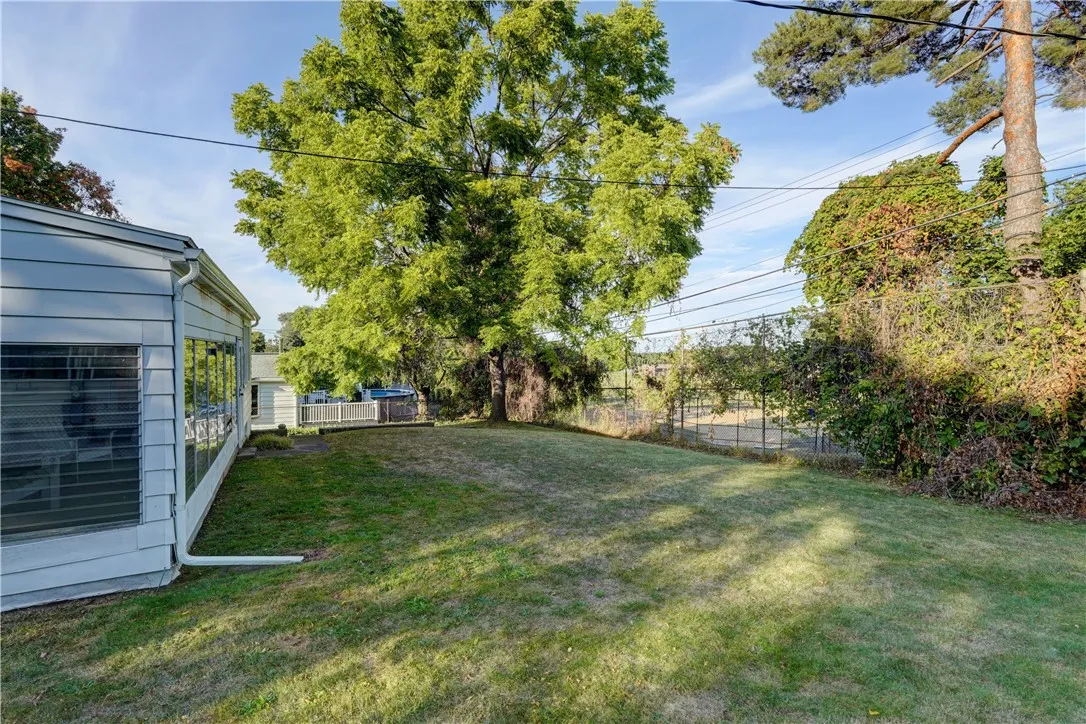 92 Coolidge Avenue, Ogden, New York 14559, Ogden, New York 14559, 3 Bedrooms Bedrooms, 6 Rooms Rooms,1 BathroomBathrooms,Residential,Closed,92 Coolidge Avenue, Ogden, New York 14559,0,R1636882