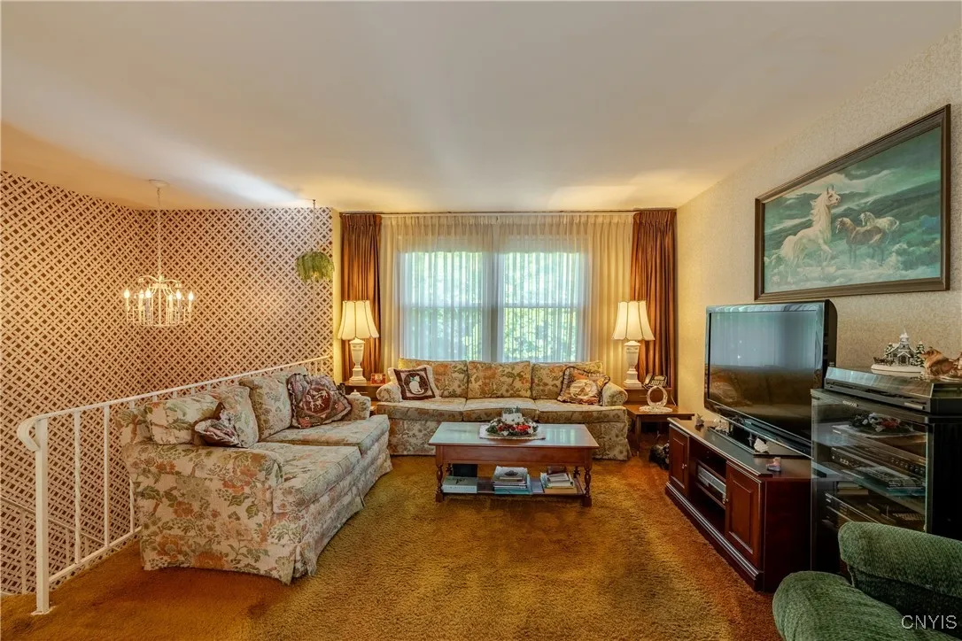 6271 Tobinlea Circle, Manlius, New York 13057, Manlius, New York 13057, 3 Bedrooms Bedrooms, 7 Rooms Rooms,1 BathroomBathrooms,Residential,For Sale,6271 Tobinlea Circle, Manlius, New York 13057,0,S1639072