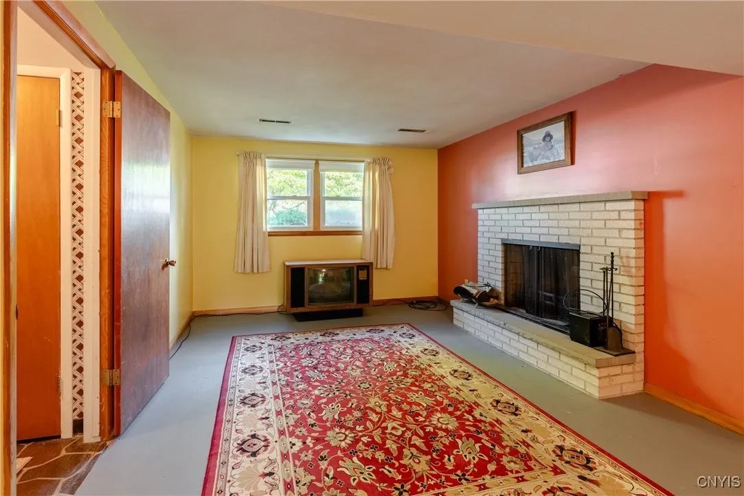 6271 Tobinlea Circle, Manlius, New York 13057, Manlius, New York 13057, 3 Bedrooms Bedrooms, 7 Rooms Rooms,1 BathroomBathrooms,Residential,For Sale,6271 Tobinlea Circle, Manlius, New York 13057,0,S1639072