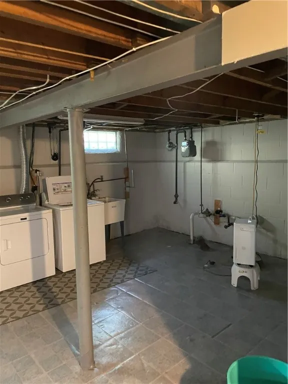 35 Valley Crest Road, Greece, New York 14616, Greece, New York 14616, 3 Bedrooms Bedrooms, 6 Rooms Rooms,1 BathroomBathrooms,Residential Lease,For Rent,35 Valley Crest Road, Greece, New York 14616,0,R1639104