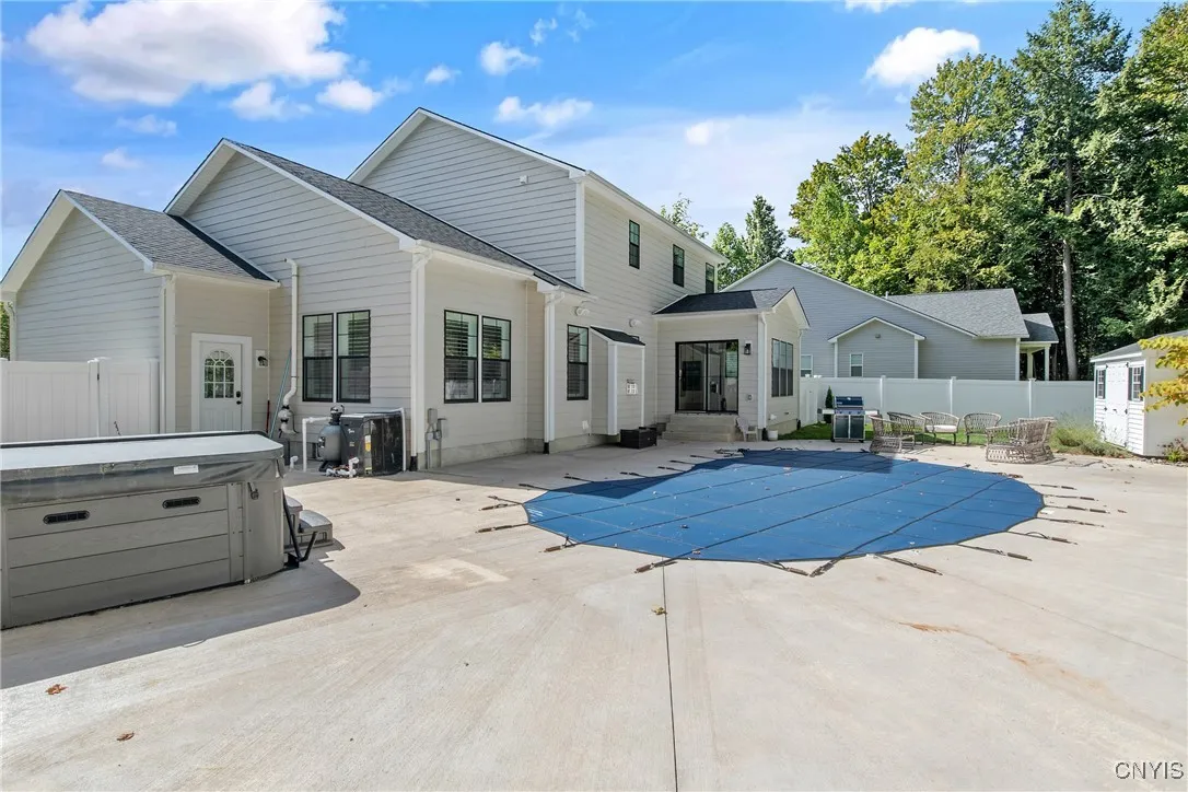 193 Giddings Trail, Lysander, New York 13027, Lysander, New York 13027, 3 Bedrooms Bedrooms, 10 Rooms Rooms,2 BathroomsBathrooms,Residential,For Sale,193 Giddings Trail, Lysander, New York 13027,0,S1638892