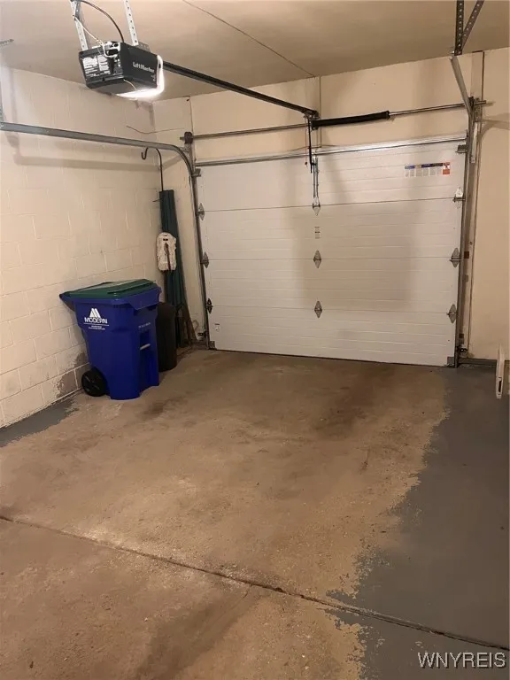 5861 Goodrich Road 5a, Clarence, New York 14032, Clarence, New York 14032, 2 Bedrooms Bedrooms, 6 Rooms Rooms,2 BathroomsBathrooms,Residential,For Sale,5861 Goodrich Road 5a, Clarence, New York 14032,0,B1638600