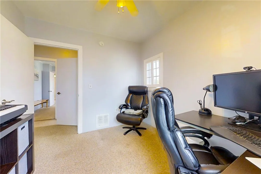 175 East 3rd Street, Corning City, New York 14830, Corning City, New York 14830, 4 Bedrooms Bedrooms, 10 Rooms Rooms,2 BathroomsBathrooms,Residential,For Sale,175 East 3rd Street, Corning City, New York 14830,0,R1638565