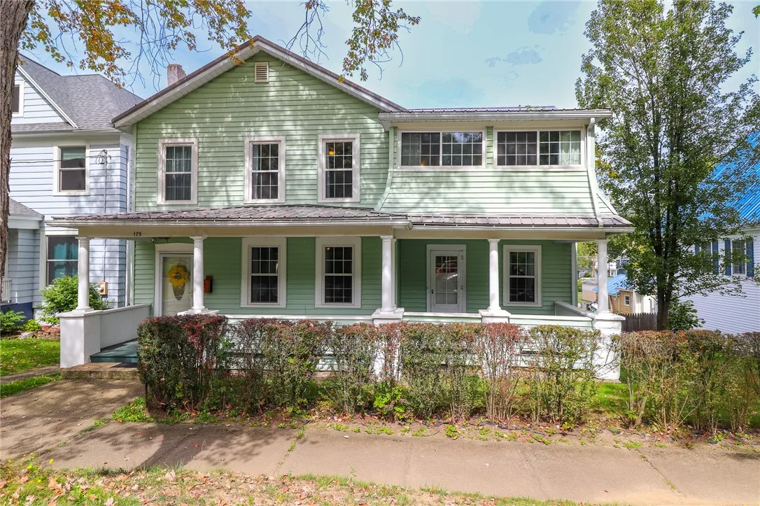 175 East 3rd Street, Corning City, New York 14830, Corning City, New York 14830, 4 Bedrooms Bedrooms, 10 Rooms Rooms,2 BathroomsBathrooms,Residential,For Sale,175 East 3rd Street, Corning City, New York 14830,0,R1638565