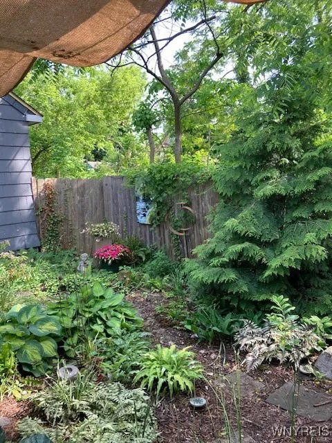 110 Linden Avenue, Buffalo, New York 14214, Buffalo, New York 14214, 3 Bedrooms Bedrooms, 7 Rooms Rooms,1 BathroomBathrooms,Residential,For Sale,110 Linden Avenue, Buffalo, New York 14214,0,B1638549
