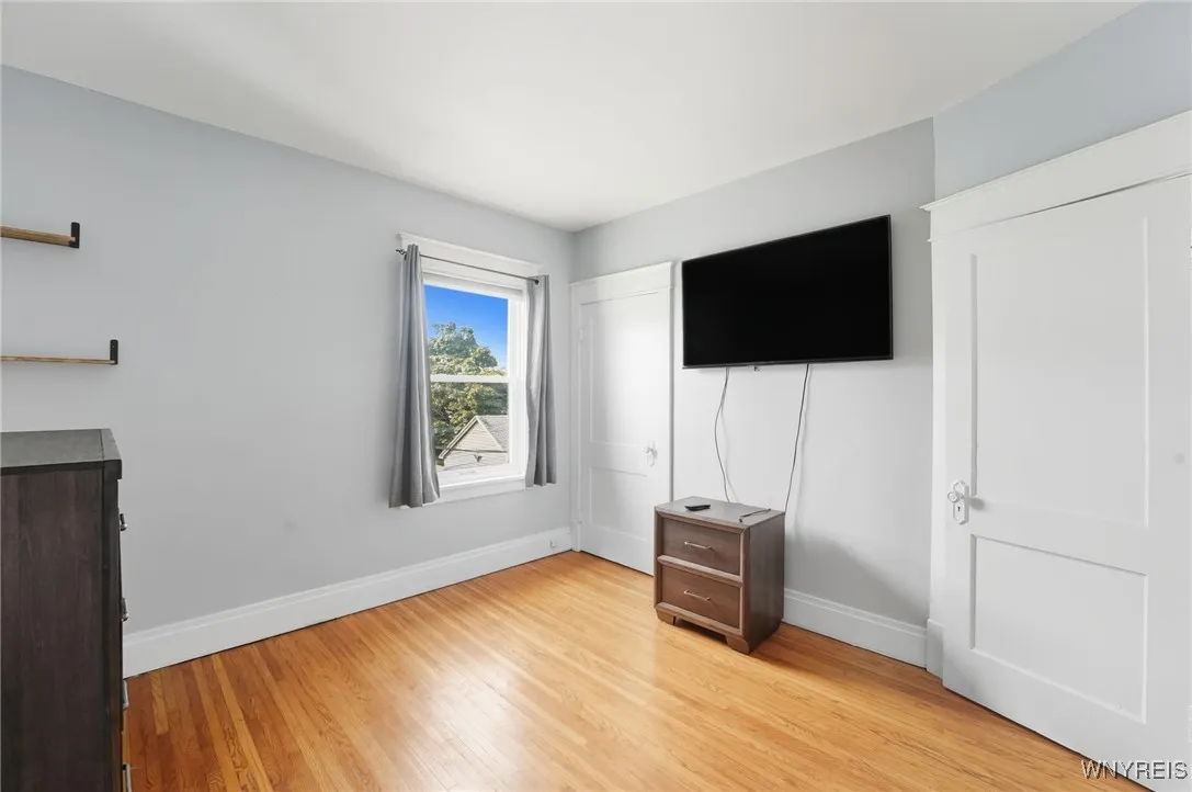 168 Villa Avenue Upper, Buffalo, New York 14216, Buffalo, New York 14216, 3 Bedrooms Bedrooms, 6 Rooms Rooms,1 BathroomBathrooms,Residential Lease,For Rent,168 Villa Avenue Upper, Buffalo, New York 14216,0,B1638677