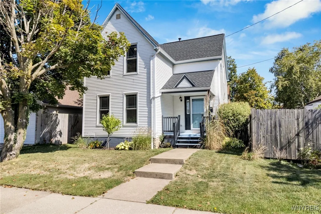 235 West Tupper Street N, Buffalo, New York 14201, Buffalo, New York 14201, 3 Bedrooms Bedrooms, 6 Rooms Rooms,1 BathroomBathrooms,Residential,For Sale,235 West Tupper Street N, Buffalo, New York 14201,0,B1638406