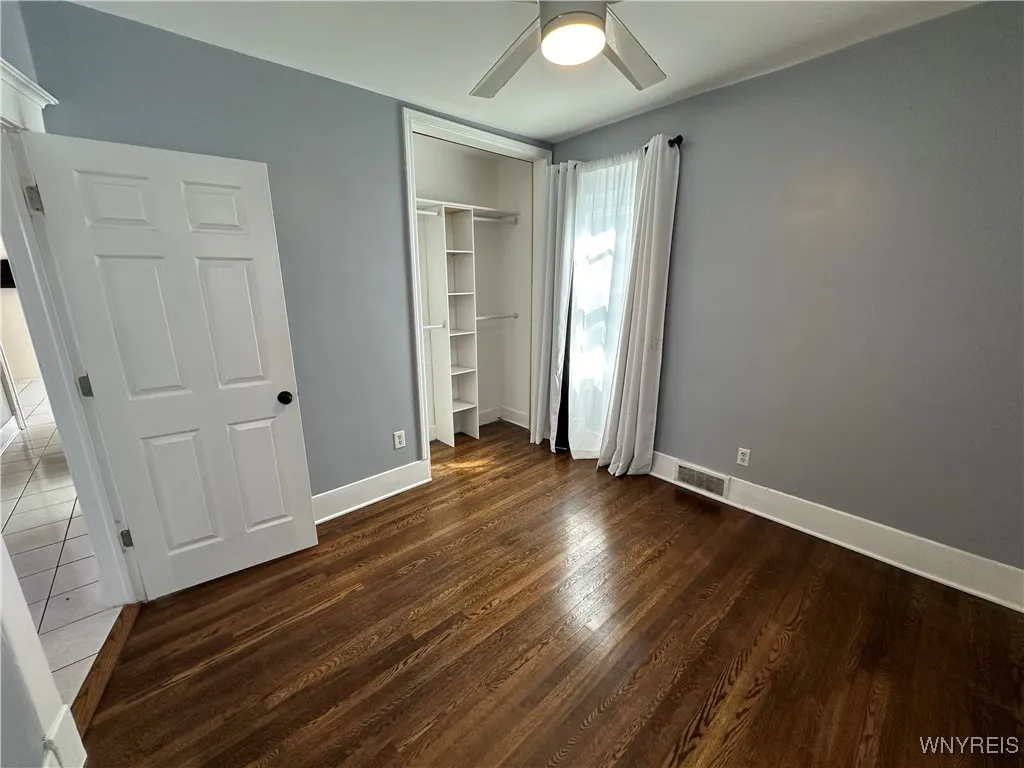 1133 Hertel Avenue 2, Buffalo, New York 14216, Buffalo, New York 14216, 3 Bedrooms Bedrooms, 5 Rooms Rooms,1 BathroomBathrooms,Residential Lease,For Rent,1133 Hertel Avenue 2, Buffalo, New York 14216,0,B1639099