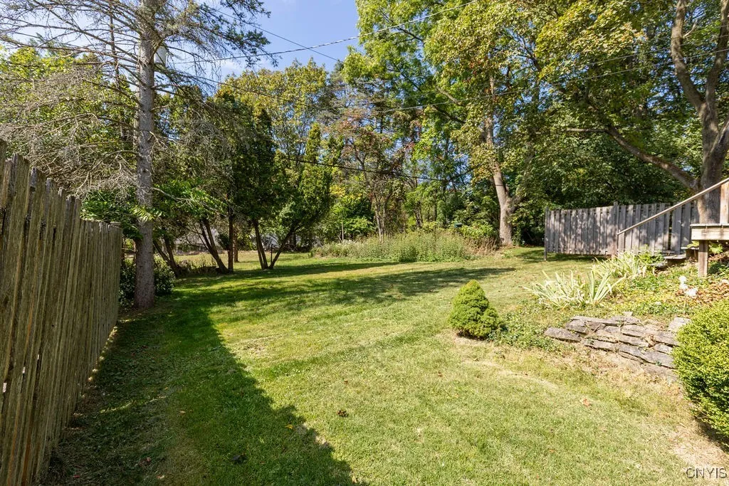 248 Scottholm Terrace, Syracuse, New York 13224, Syracuse, New York 13224, 4 Bedrooms Bedrooms, 9 Rooms Rooms,2 BathroomsBathrooms,Residential,For Sale,248 Scottholm Terrace, Syracuse, New York 13224,0,S1638699