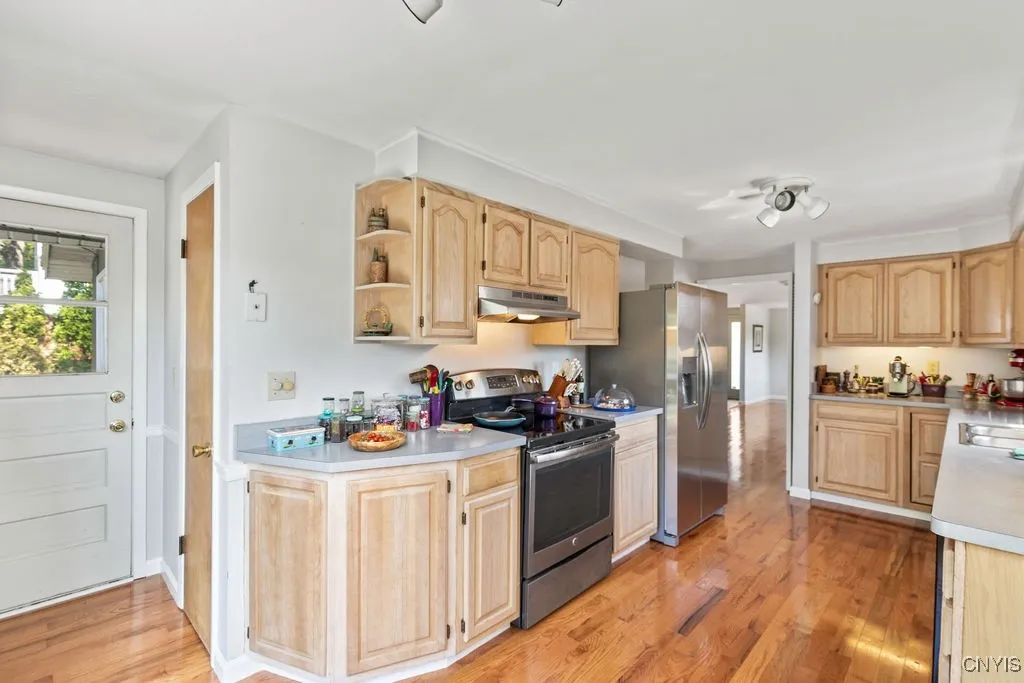 248 Scottholm Terrace, Syracuse, New York 13224, Syracuse, New York 13224, 4 Bedrooms Bedrooms, 9 Rooms Rooms,2 BathroomsBathrooms,Residential,For Sale,248 Scottholm Terrace, Syracuse, New York 13224,0,S1638699