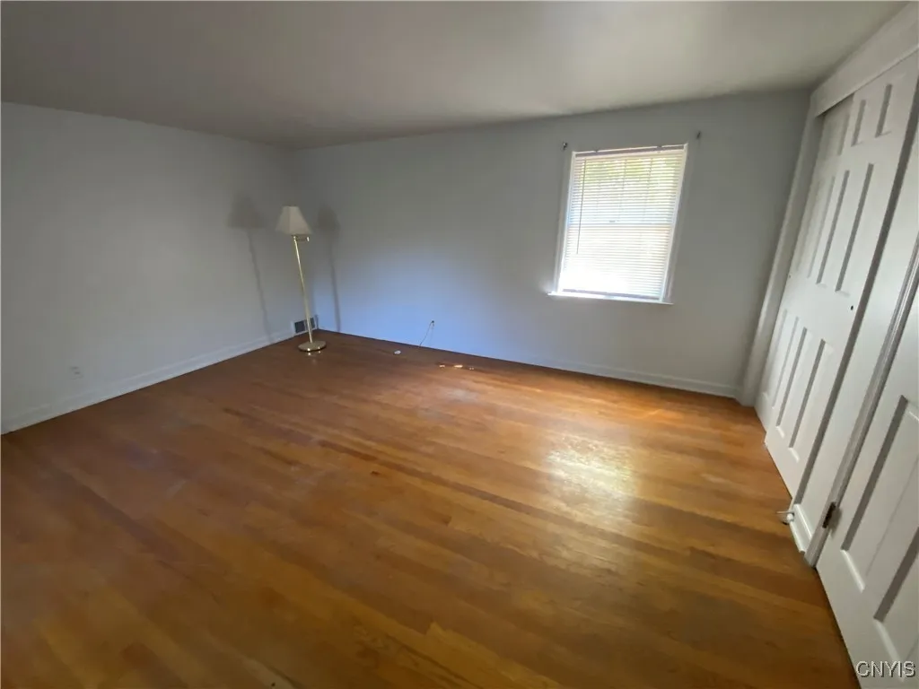 103 Paris Road, New Hartford, New York 13413, New Hartford, New York 13413, 4 Bedrooms Bedrooms, 8 Rooms Rooms,2 BathroomsBathrooms,Residential,For Sale,103 Paris Road, New Hartford, New York 13413,0,S1639139