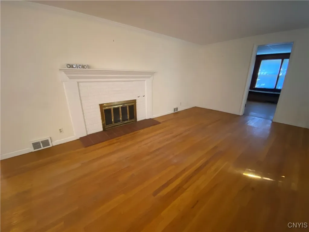 103 Paris Road, New Hartford, New York 13413, New Hartford, New York 13413, 4 Bedrooms Bedrooms, 8 Rooms Rooms,2 BathroomsBathrooms,Residential,For Sale,103 Paris Road, New Hartford, New York 13413,0,S1639139
