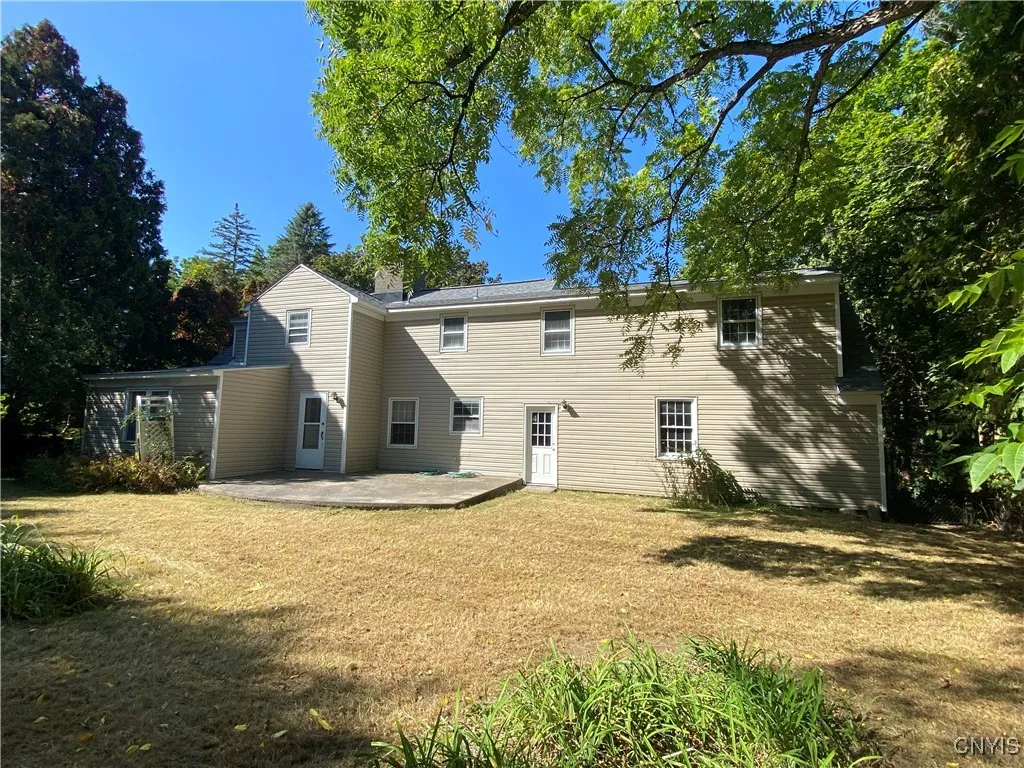103 Paris Road, New Hartford, New York 13413, New Hartford, New York 13413, 4 Bedrooms Bedrooms, 8 Rooms Rooms,2 BathroomsBathrooms,Residential,For Sale,103 Paris Road, New Hartford, New York 13413,0,S1639139