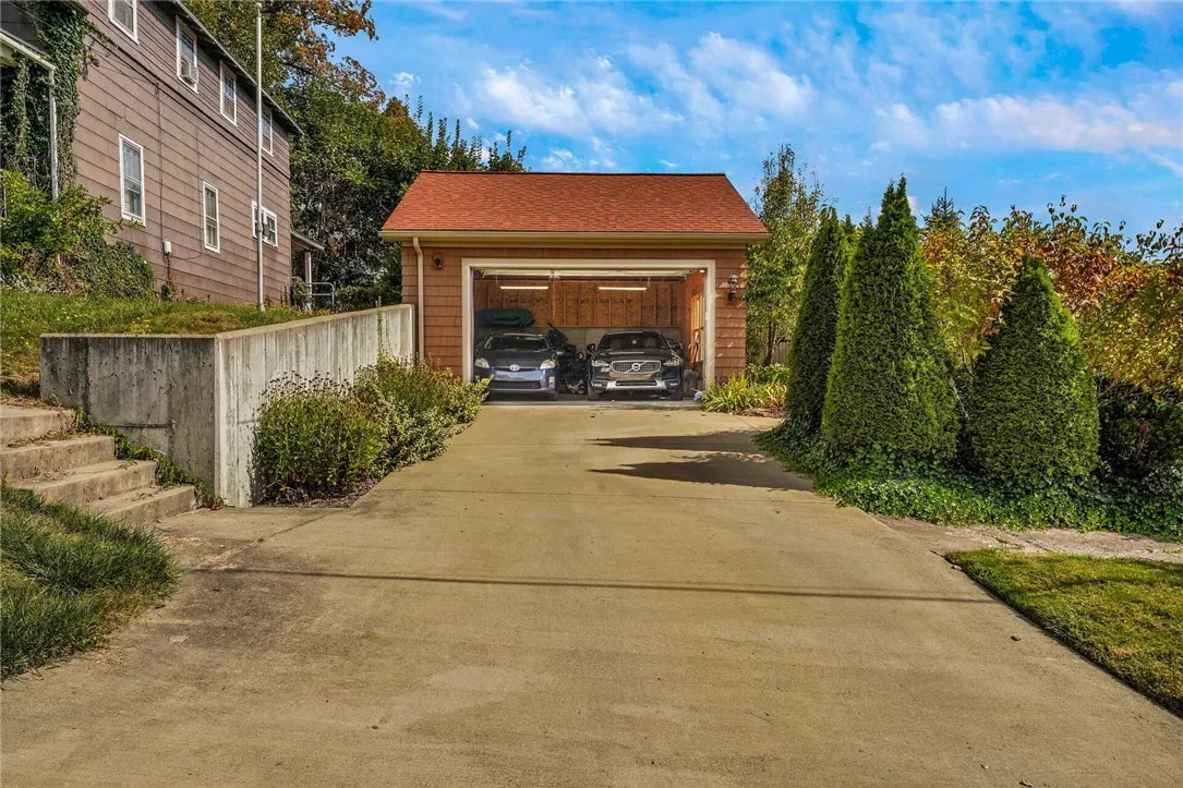 65 Jackson Avenue, Bradford City, Pennsylvania 167, Bradford City, Pennsylvania 16701, 7 Bedrooms Bedrooms, 13 Rooms Rooms,4 BathroomsBathrooms,Residential,For Sale,65 Jackson Avenue, Bradford City, Pennsylvania 167,0,R1638429