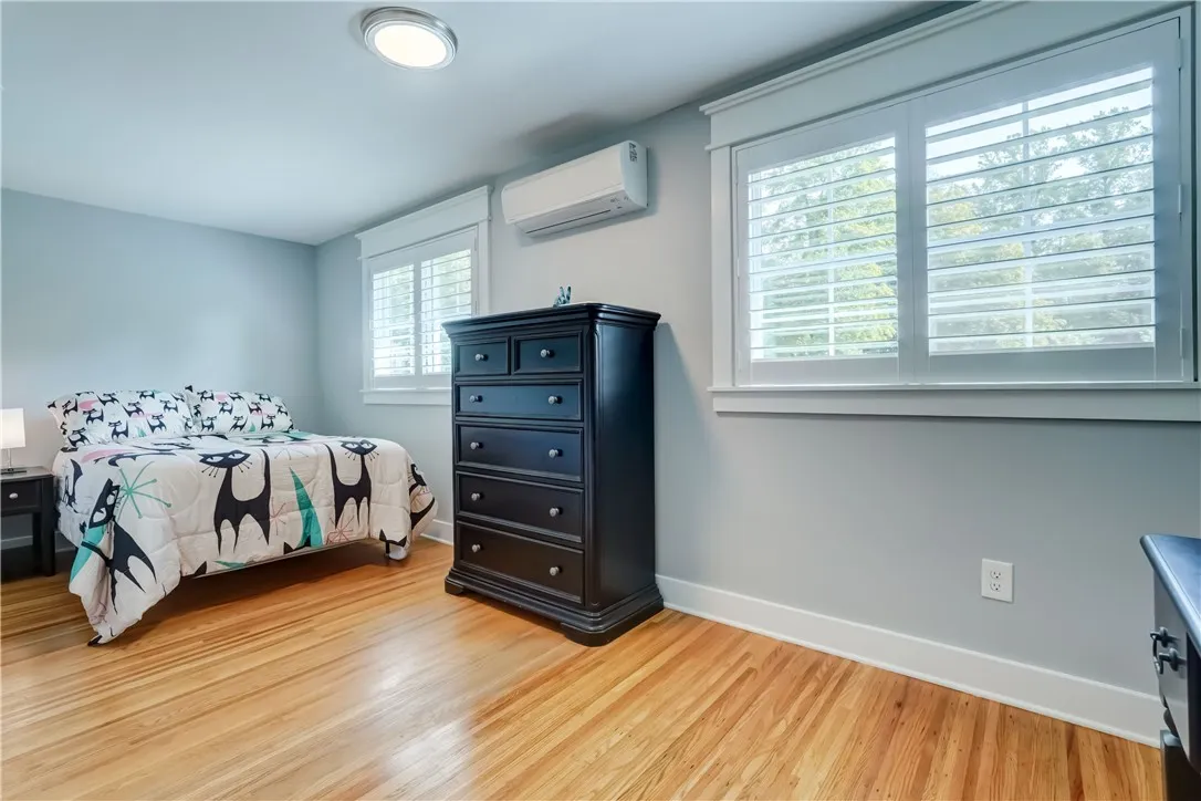 255 Woodland Road, Pittsford, New York 14534, Pittsford, New York 14534, 4 Bedrooms Bedrooms, 10 Rooms Rooms,3 BathroomsBathrooms,Residential,Closed,255 Woodland Road, Pittsford, New York 14534,0,R1639153