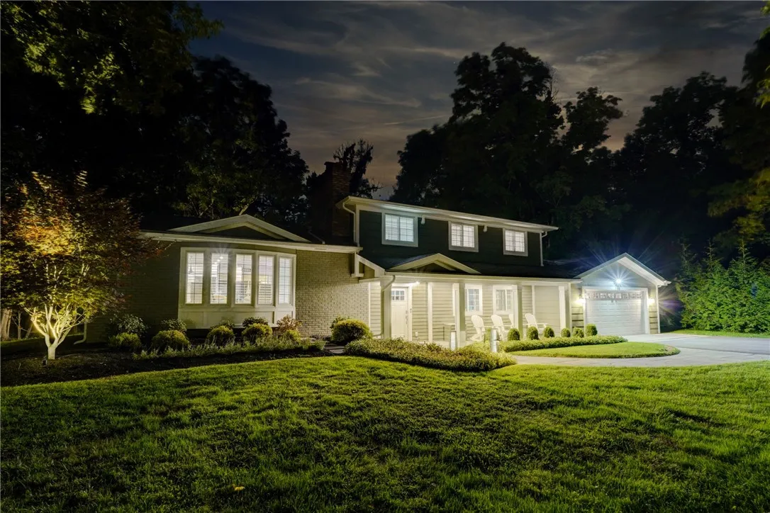 255 Woodland Road, Pittsford, New York 14534, Pittsford, New York 14534, 4 Bedrooms Bedrooms, 10 Rooms Rooms,3 BathroomsBathrooms,Residential,Closed,255 Woodland Road, Pittsford, New York 14534,0,R1639153