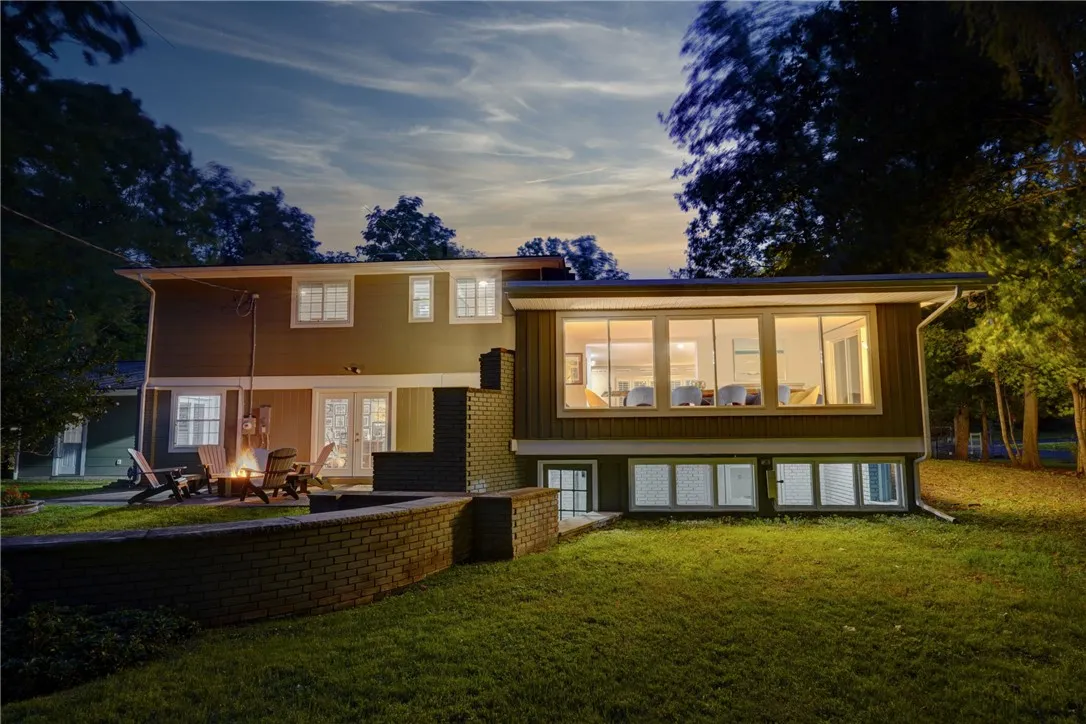 255 Woodland Road, Pittsford, New York 14534, Pittsford, New York 14534, 4 Bedrooms Bedrooms, 10 Rooms Rooms,3 BathroomsBathrooms,Residential,Closed,255 Woodland Road, Pittsford, New York 14534,0,R1639153