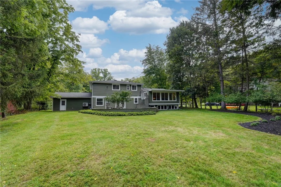 255 Woodland Road, Pittsford, New York 14534, Pittsford, New York 14534, 4 Bedrooms Bedrooms, 10 Rooms Rooms,3 BathroomsBathrooms,Residential,Closed,255 Woodland Road, Pittsford, New York 14534,0,R1639153